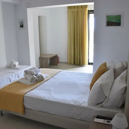 Platania House Apartmán *