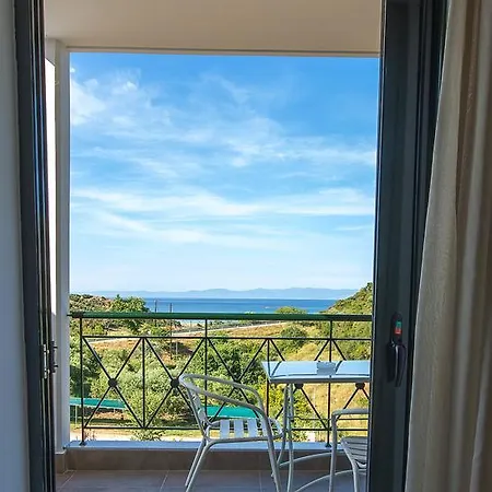 Platania House Apartment